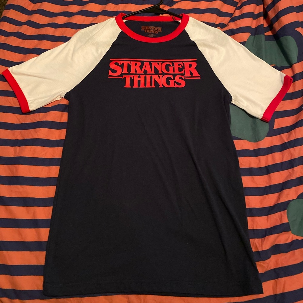 Rare Stranger Things T- Shirt 80s USA JERSEY STYLE